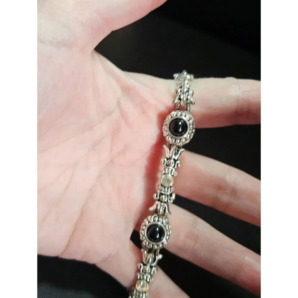 Silver tone chunky bracelet with black 7.25